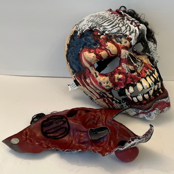 Halloween Mask - In Stitches Face Ripper Mask with Tear away face. - Picture 5 of 10